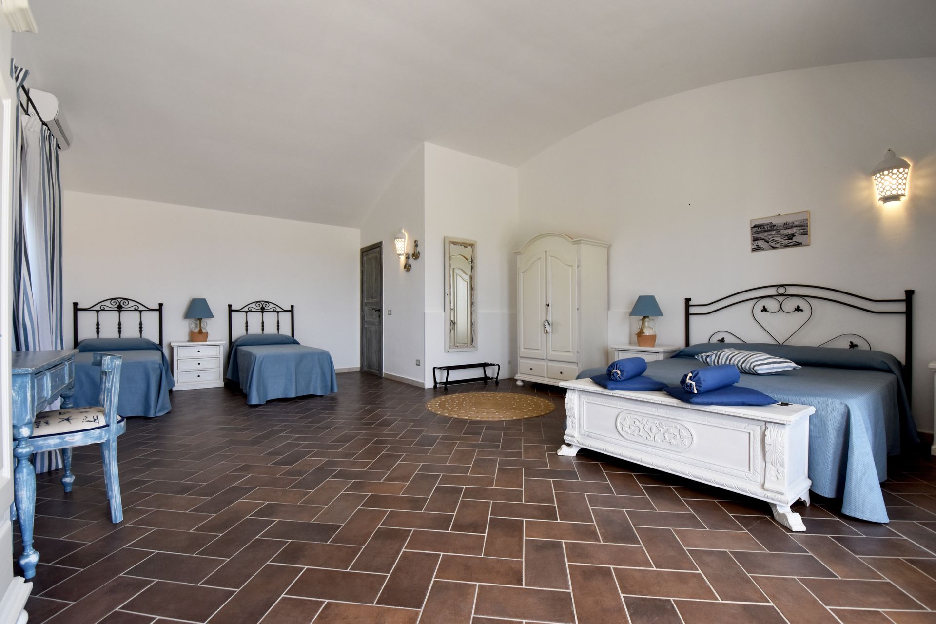 interni camera quadrupla