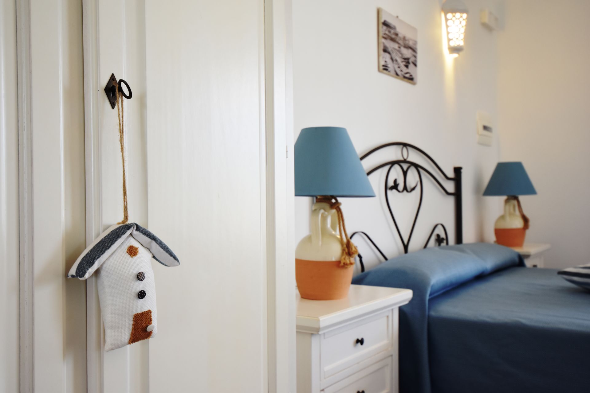 camera quadrupla con lettini e letto matrimoniale