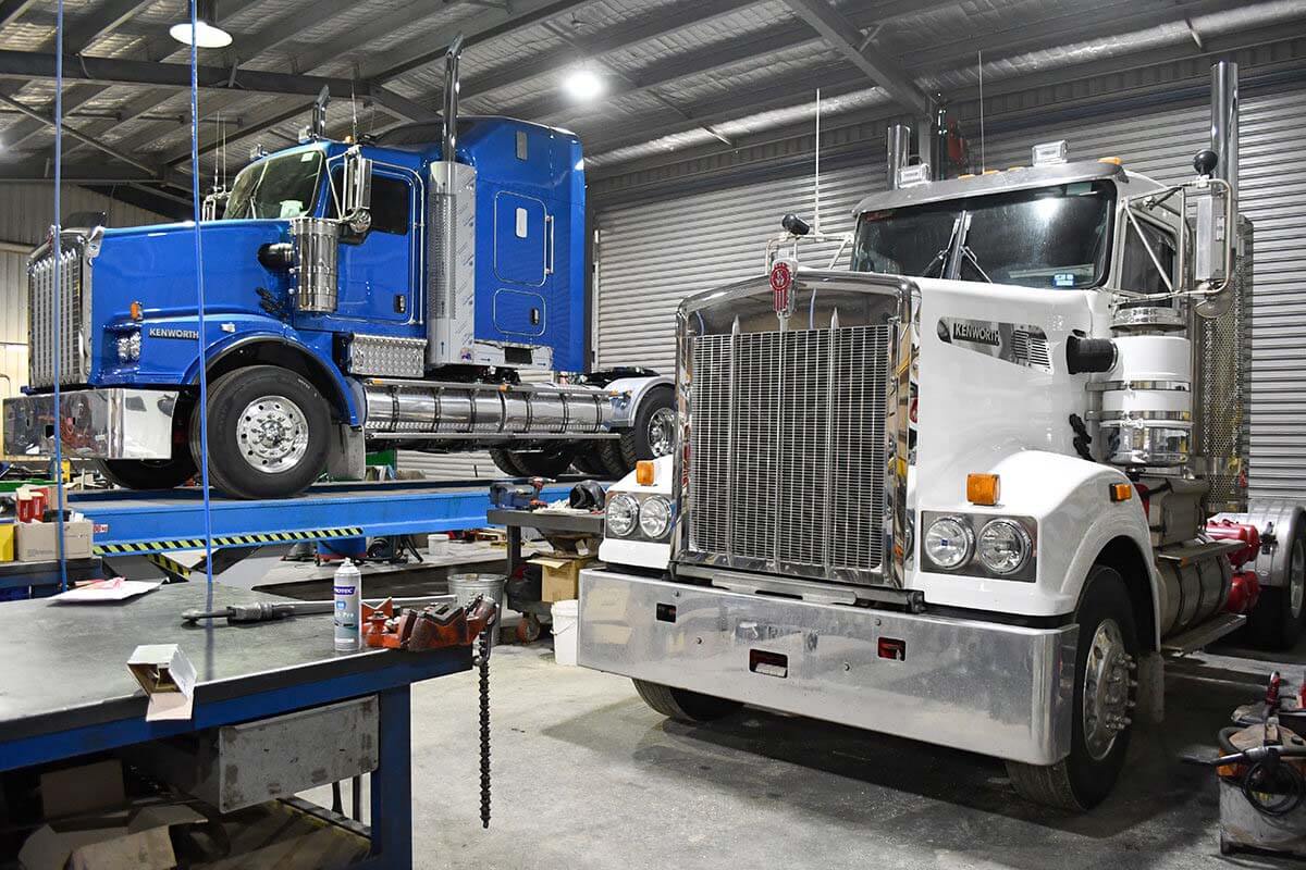 25 tonne Truck Hoist at Hydrautech Ballarat