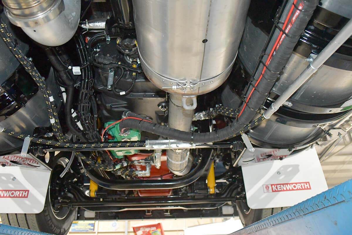 25 tonne Truck Hoist at Hydrautech Ballarat