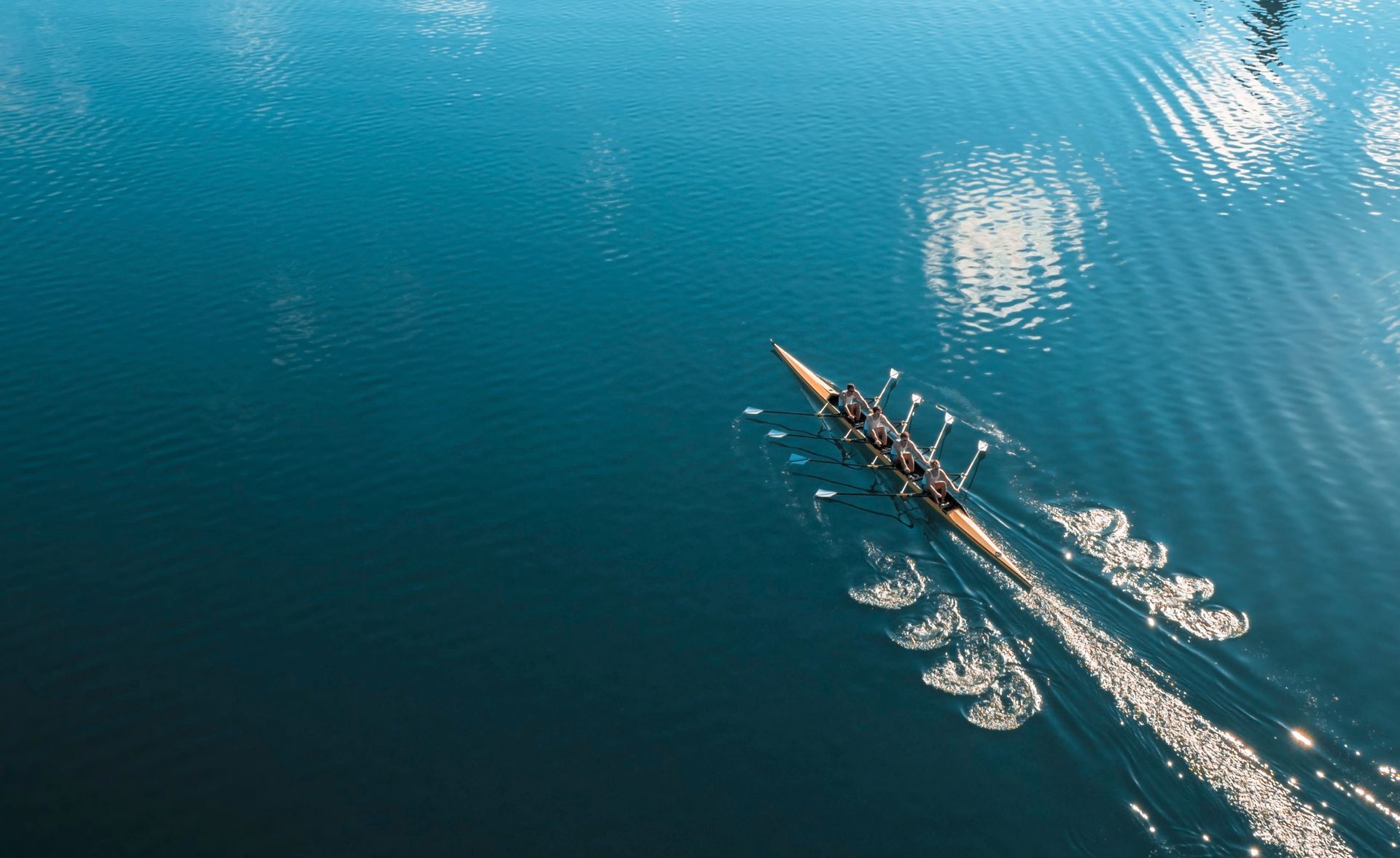 Luftaufnahme Ruderboot