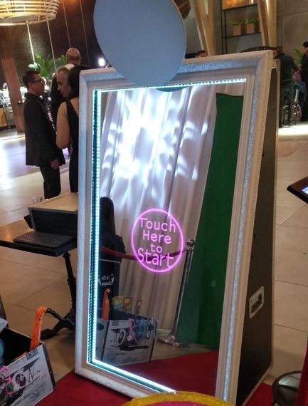 Mirror Booth rental in phoenix arizona