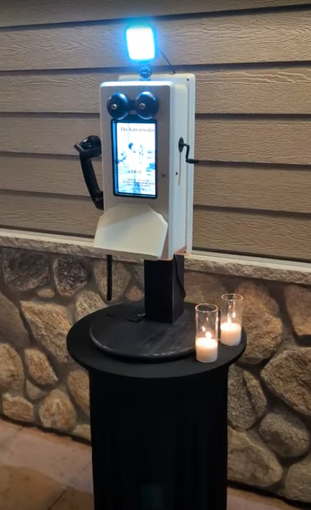 Mirror Booth rental in phoenix arizona