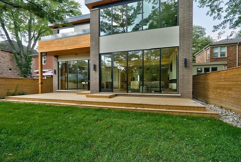 Modern custom home build in Mississauga