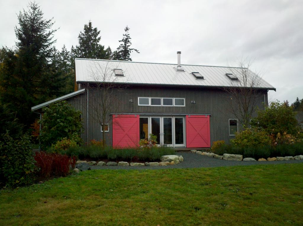 Metal Roof side view - Roofing  in Port Angeles, WA