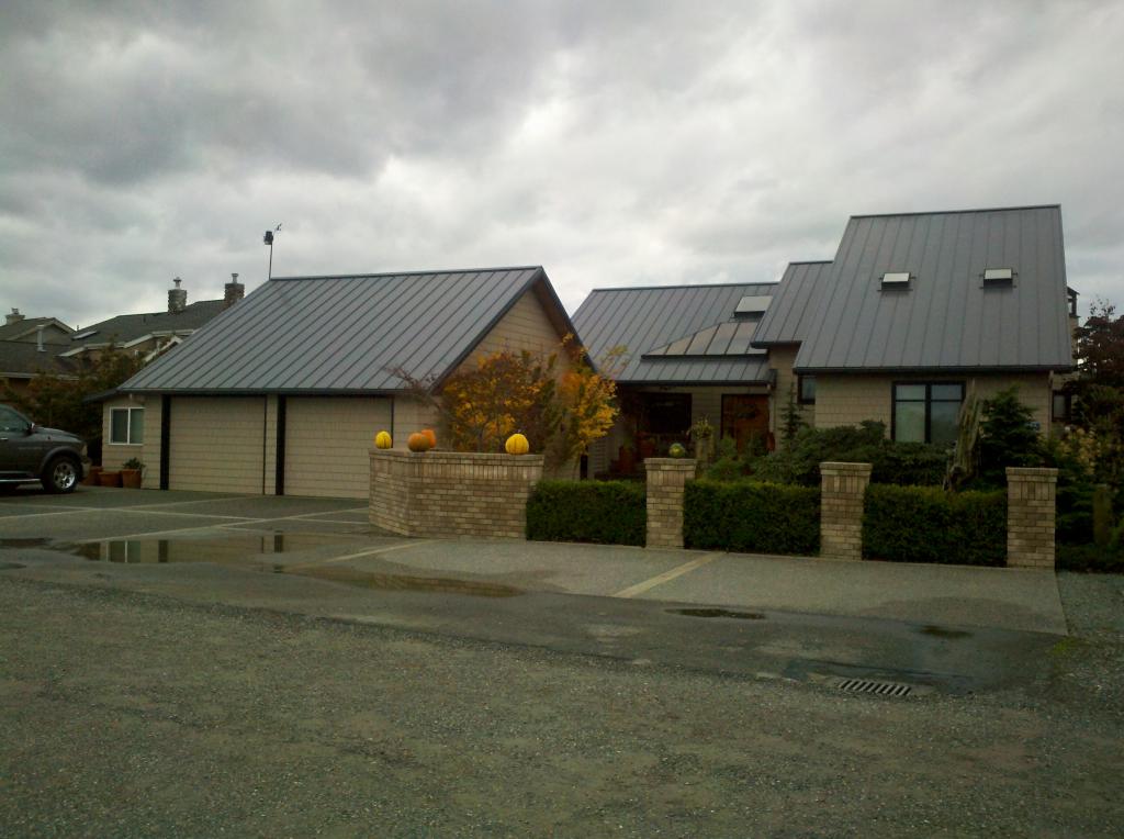 Gray Metal roof - Roofing  in Port Angeles,WA