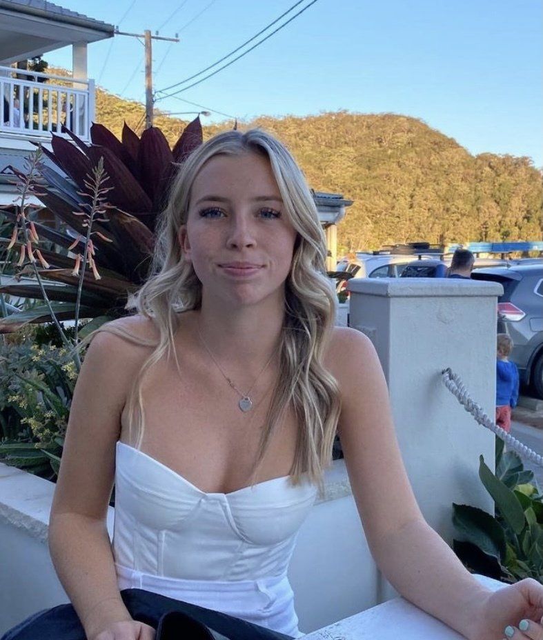 Loren — Our Team in Forresters Beach, NSW