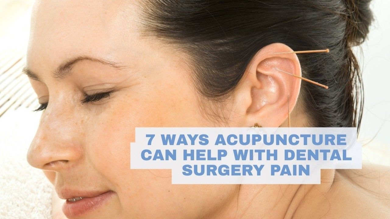A patient akes acupuncture treatment 