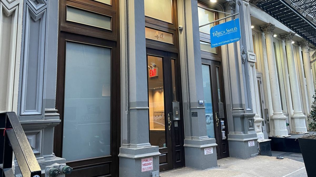 Tribeca Smiles Practice Front Entrance in NYC 