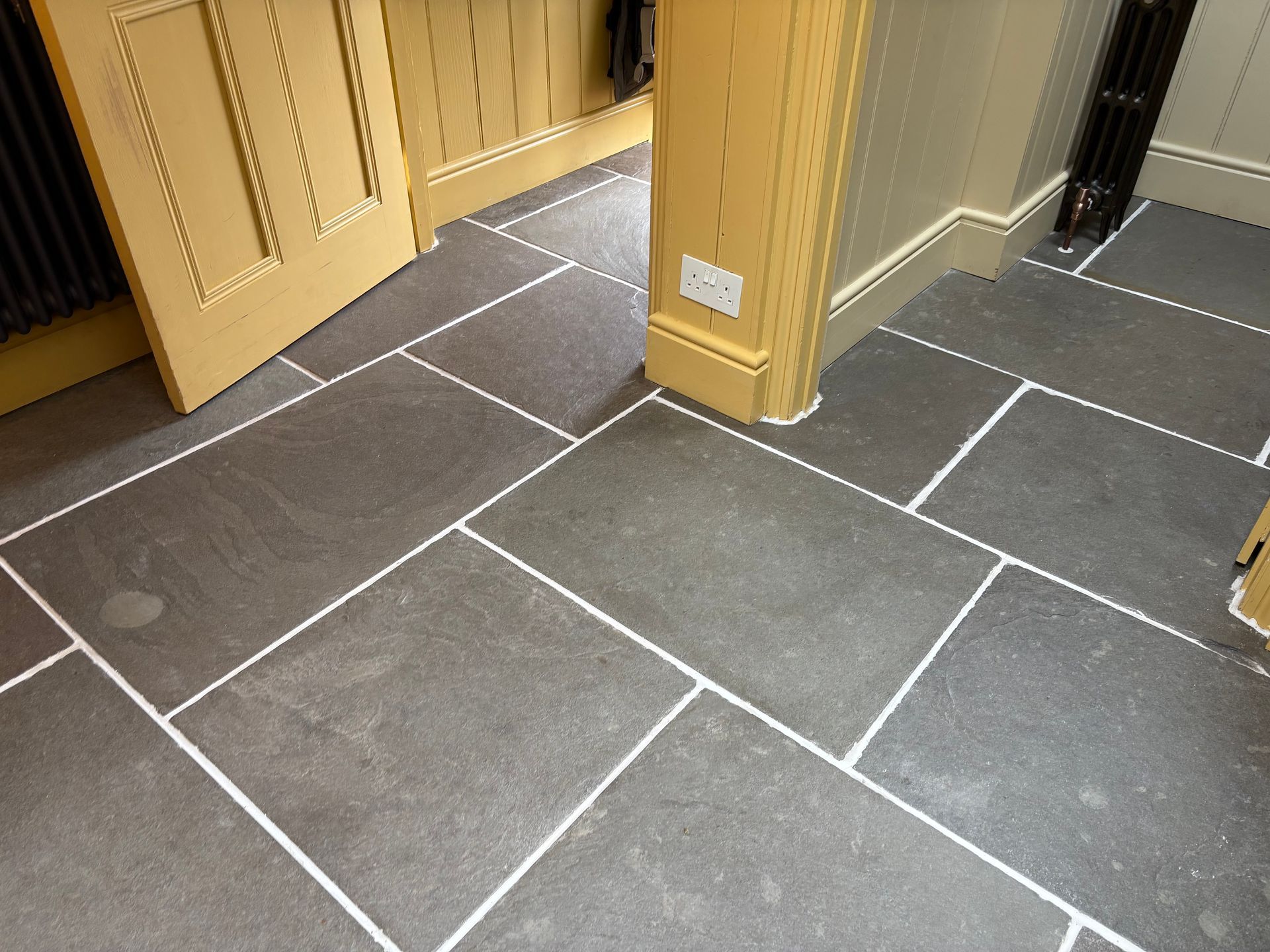 Grout re-colouring services by South West Floor Care, covering Bristol, Bath and South Gloucestershire 