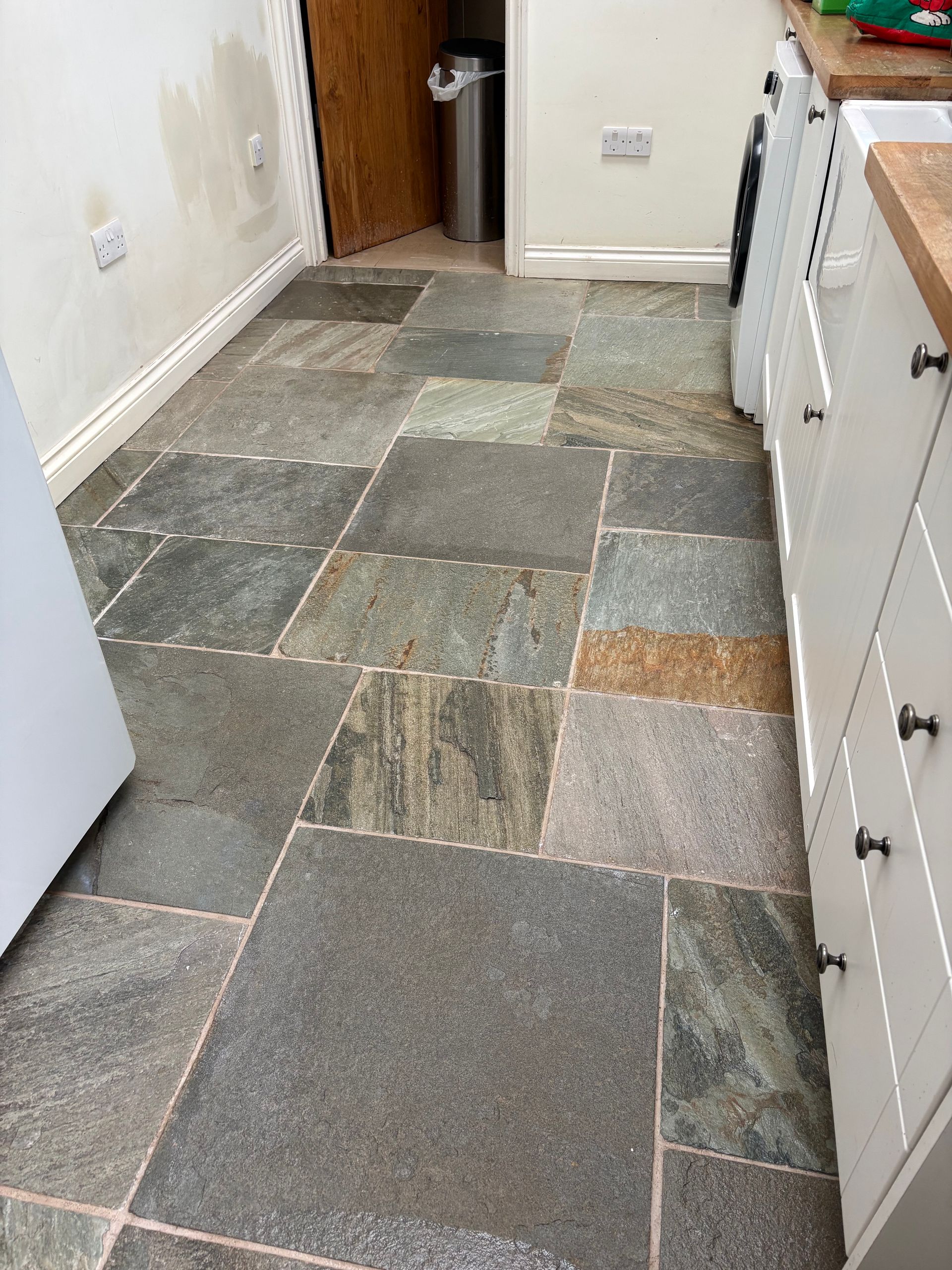 South West Floor Care are professional Indian Slate Floor Tile Cleaners in Bristol, Bath and South Gloucestershire 