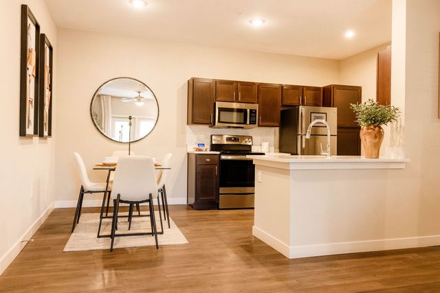 Amenities | Murfreesboro Apartments with Pool