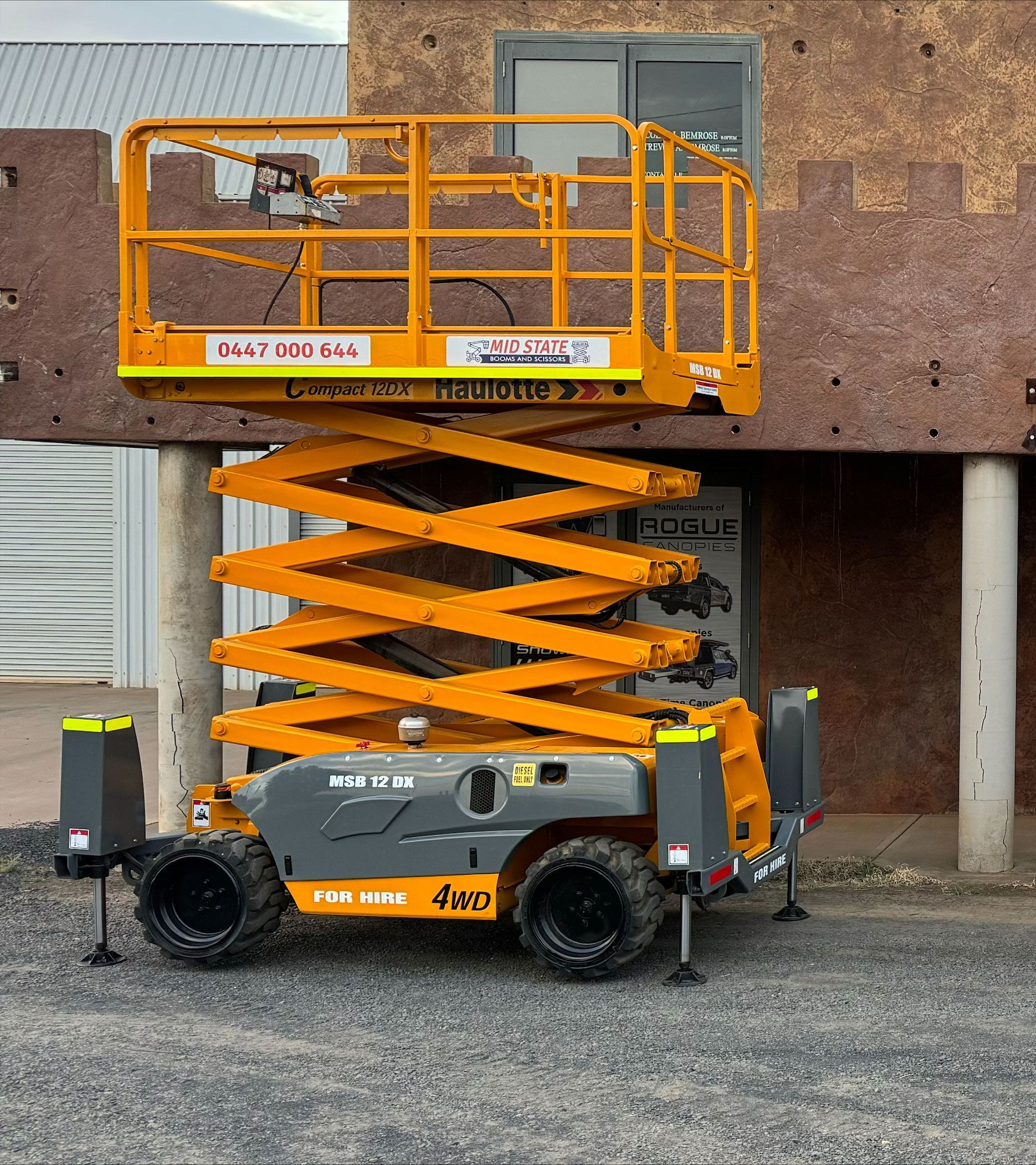 Boom Lift Hire,Scissor lift hire,Mid State Booms & Scissor Lifts Dubbo