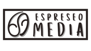 Le logo d'Espresso Media est un logo noir et blanc avec un tourbillon.
