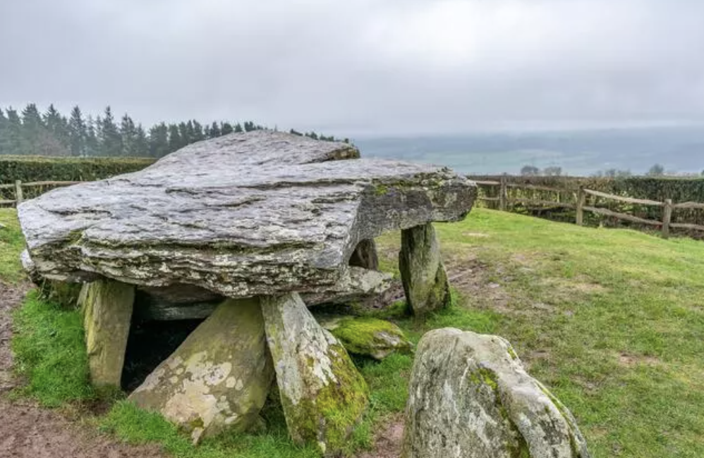 Authur's Stone Dorestone - In the Herefordshire Hill above the Golden Valley