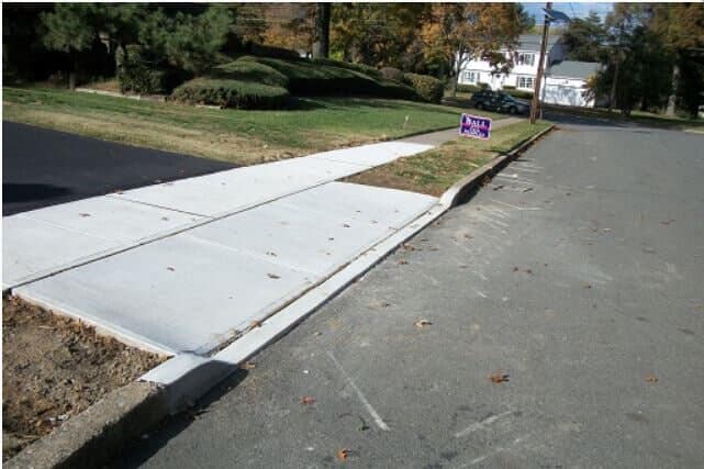 Clean Concrete Sidewalk — Ewing, NJ — Pave Patrol, LLC