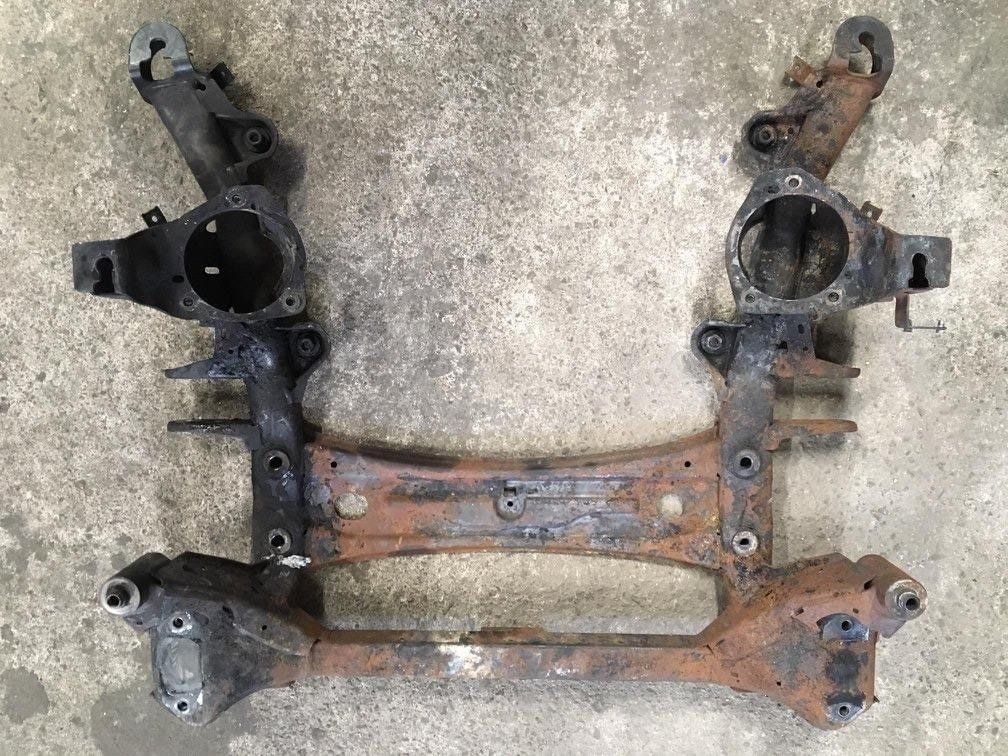 Metalo šlifavimas, frezavimas, tekinimas, smėliavimas