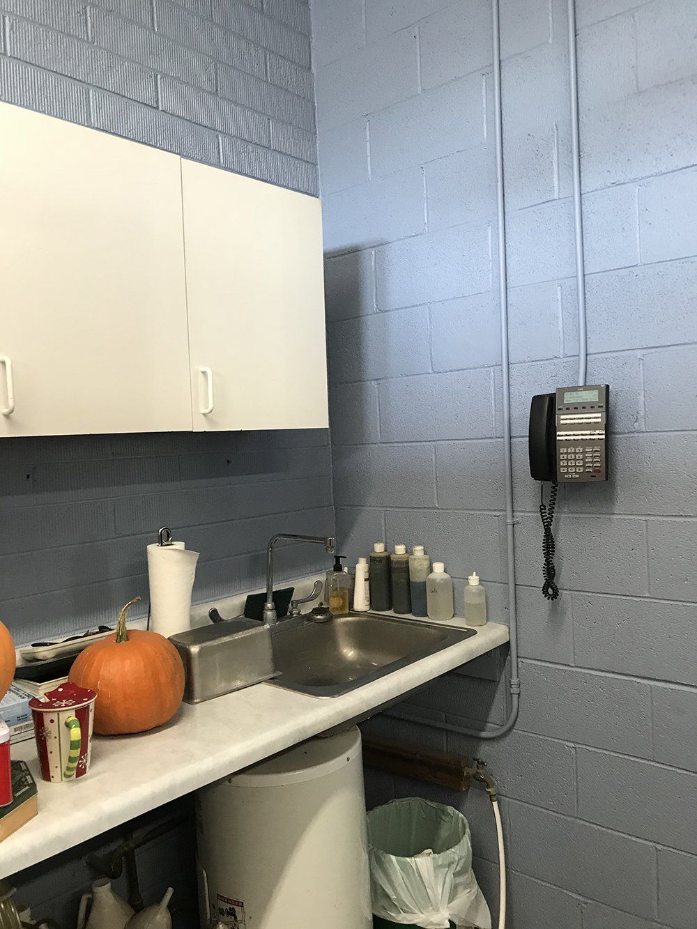 Company Kitchen Area — Chino Valley, AZ  — Los Caballos Veterinary Service