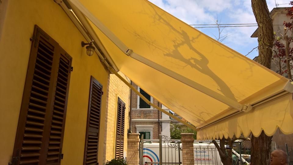 tenda da sole automatizzata