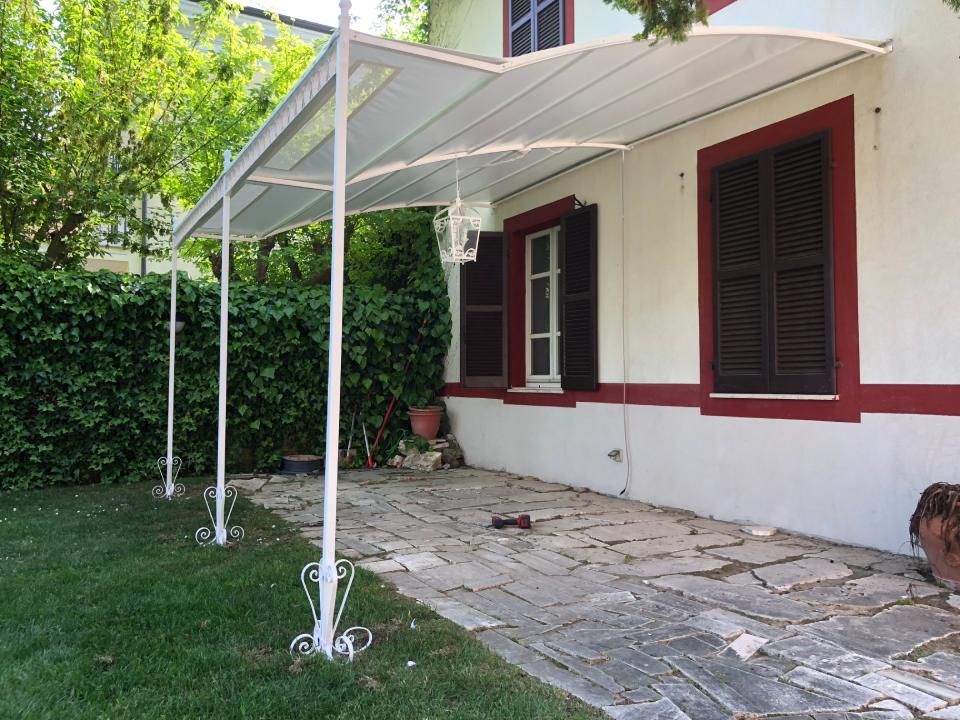 pergola per casa privata