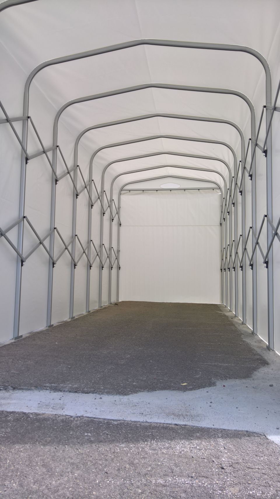 tunnel in PVC