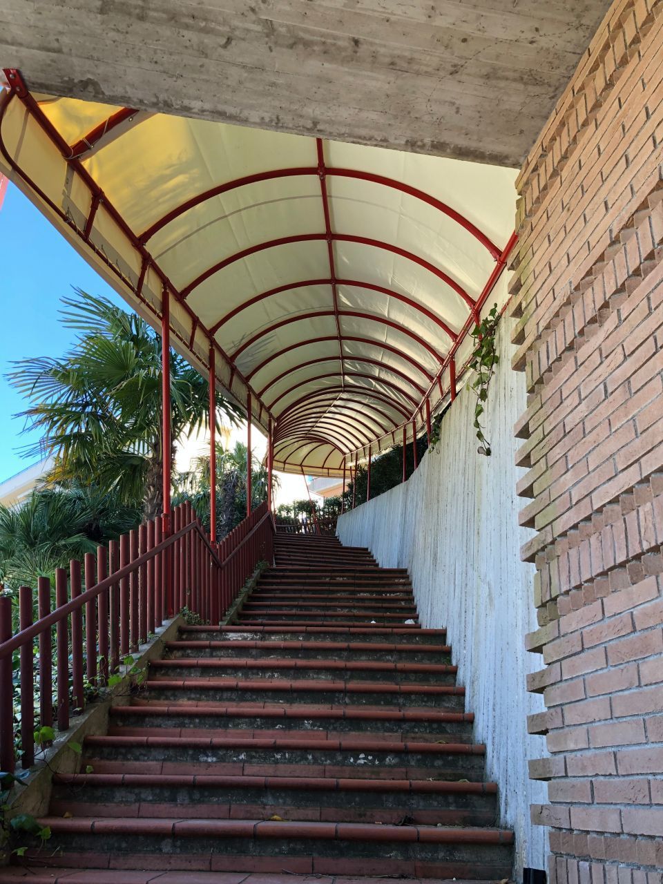 tunnel in PVC su misura