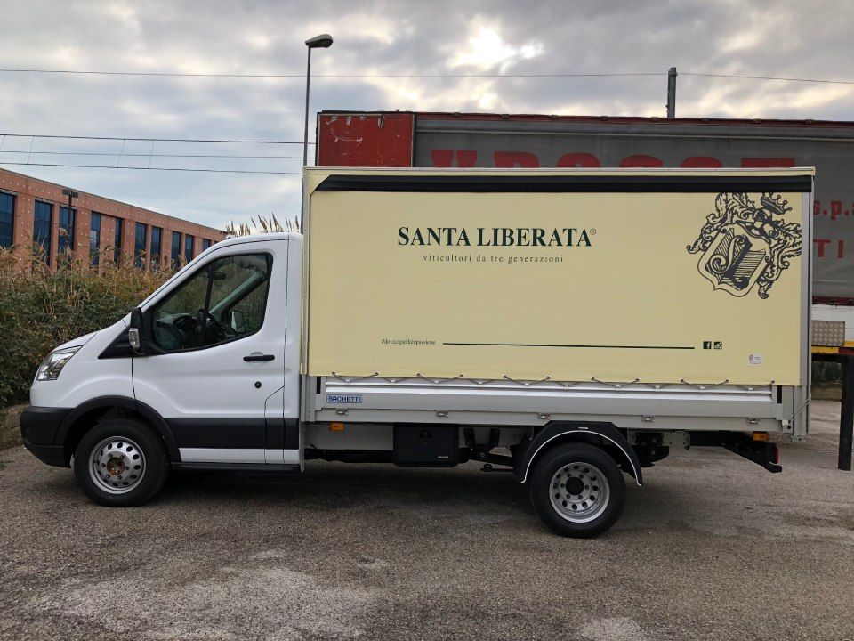 teloni su misura per camion