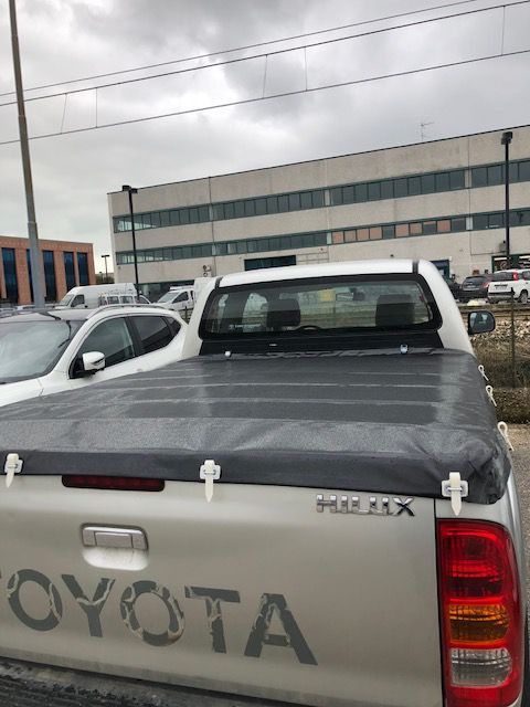 copertura in PVC nero per pick-up