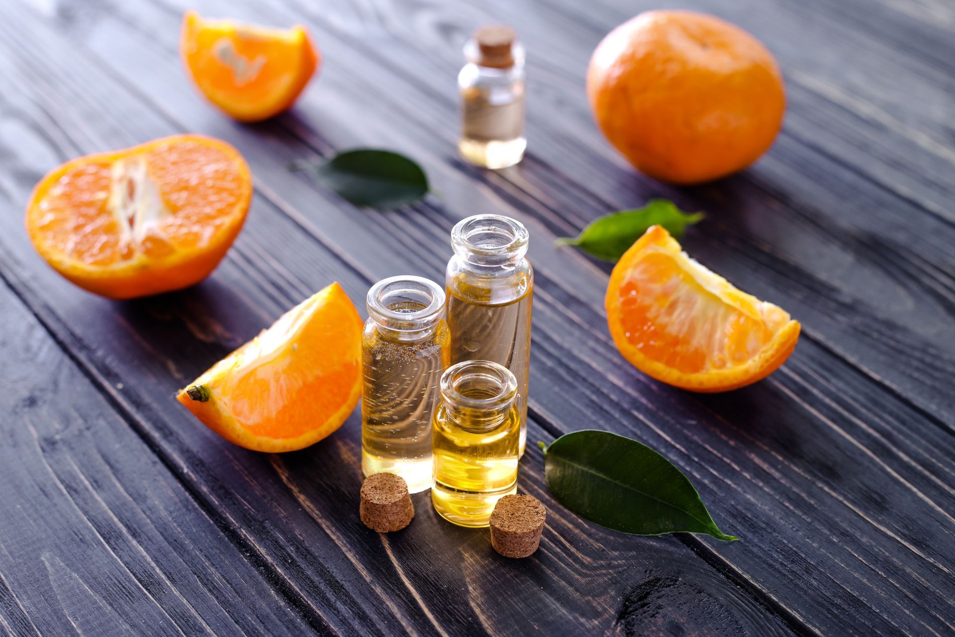 Oli essenziali all'arancia