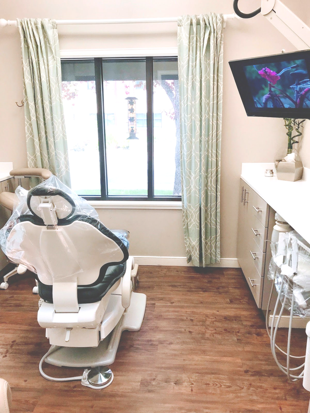 Fort Collins local dental office.