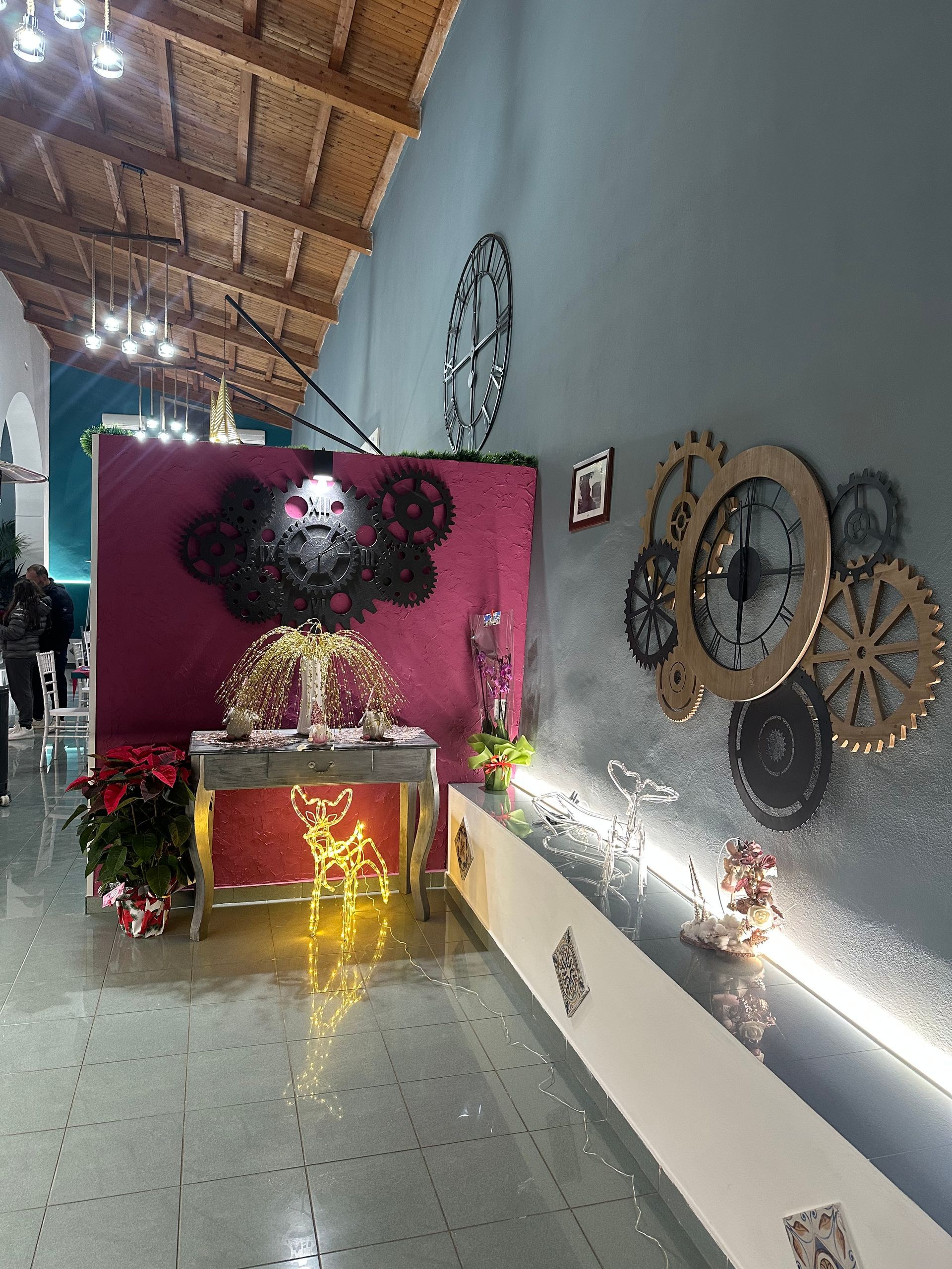 Interno locale foto 3