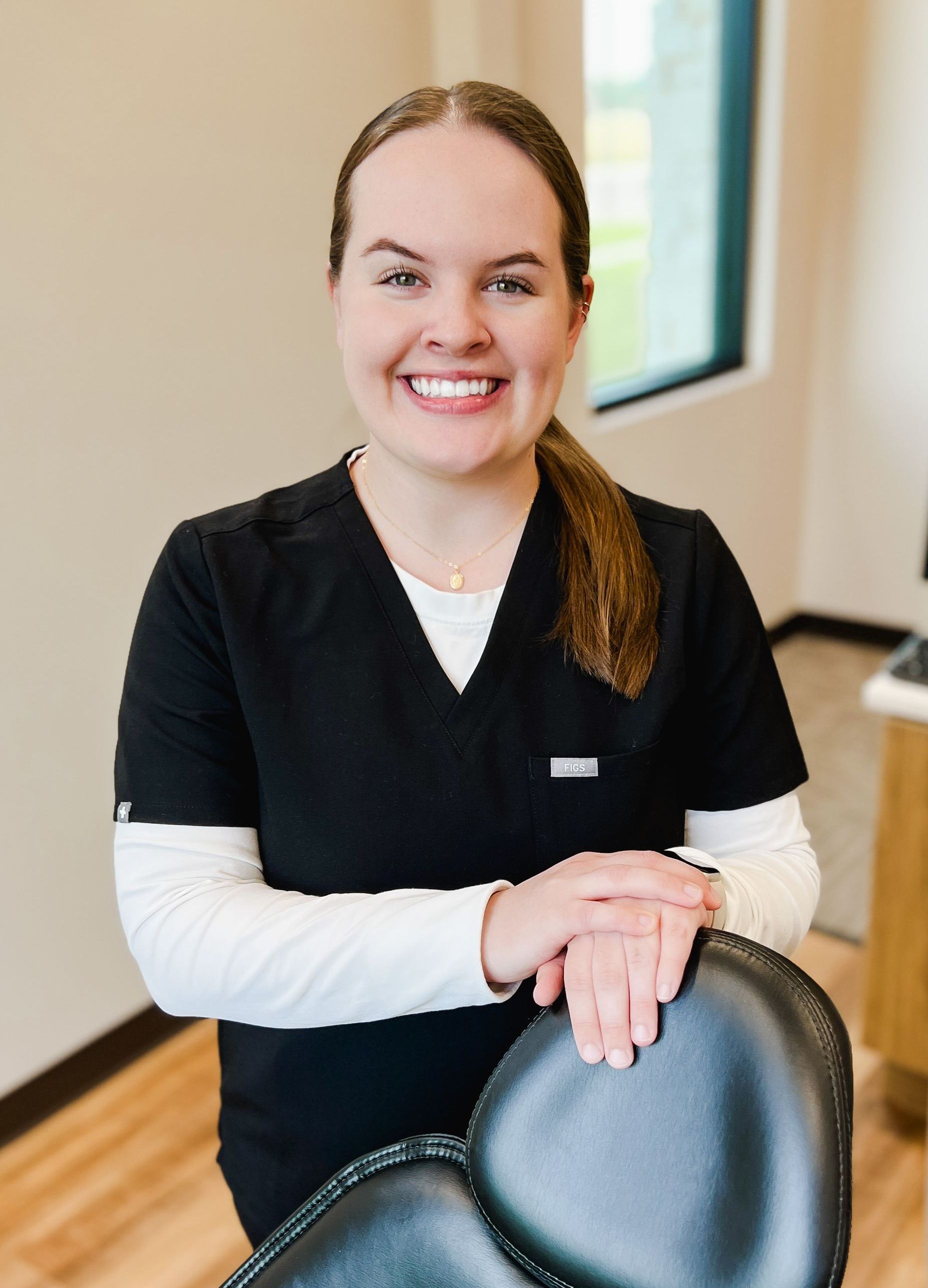 Laura, Registered Dental Hygienist