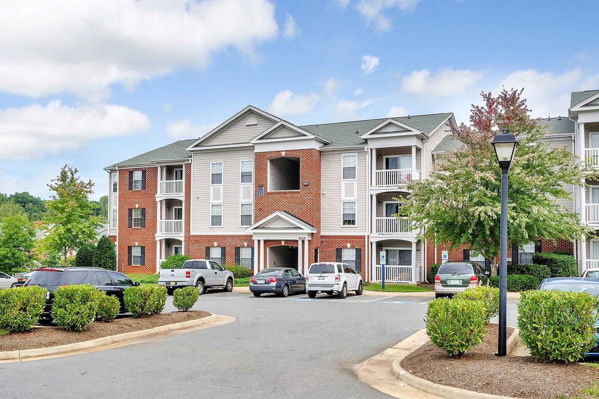 Eagles Landing Exterior