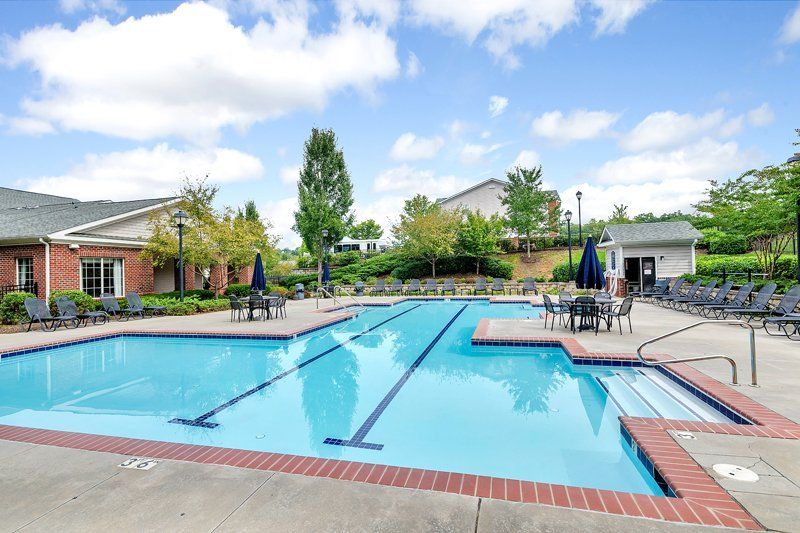 Pool | Eagles Landing