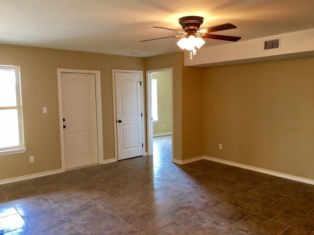 Manhattan Apartments Corpus Christi, TX