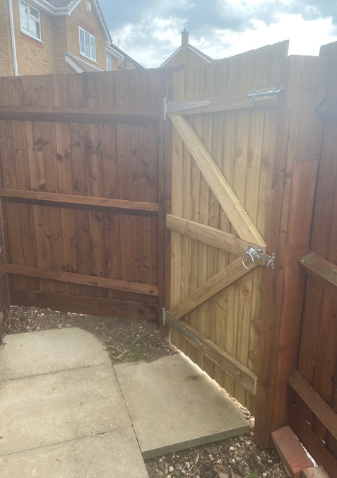 timber gate and fencing