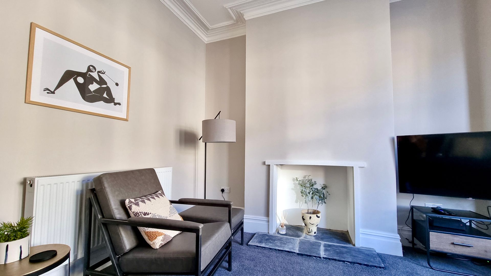 Serviced apartment, short stay accommodation in Cardiff