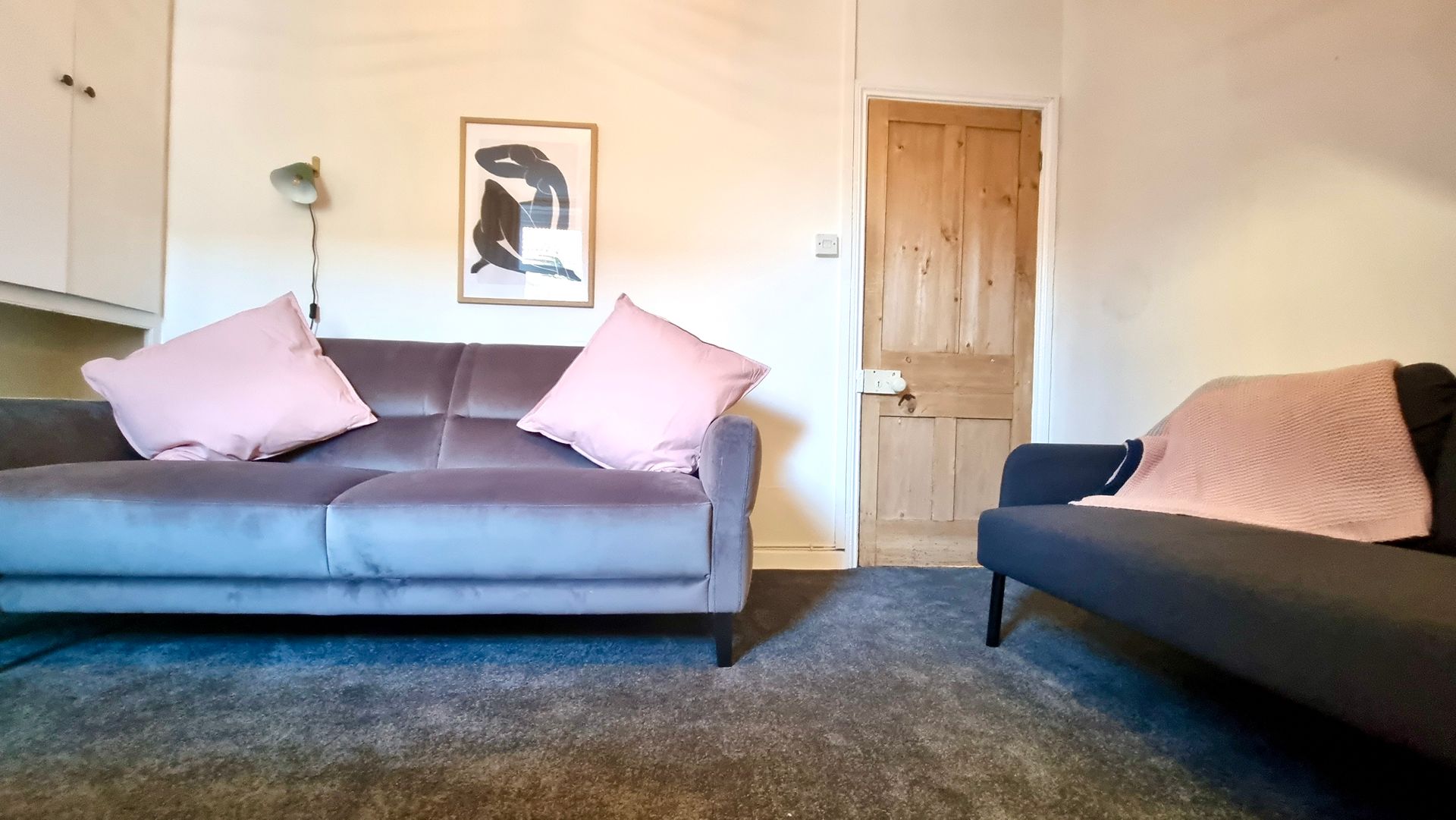 Serviced apartment, short term accommodation in Cardiff