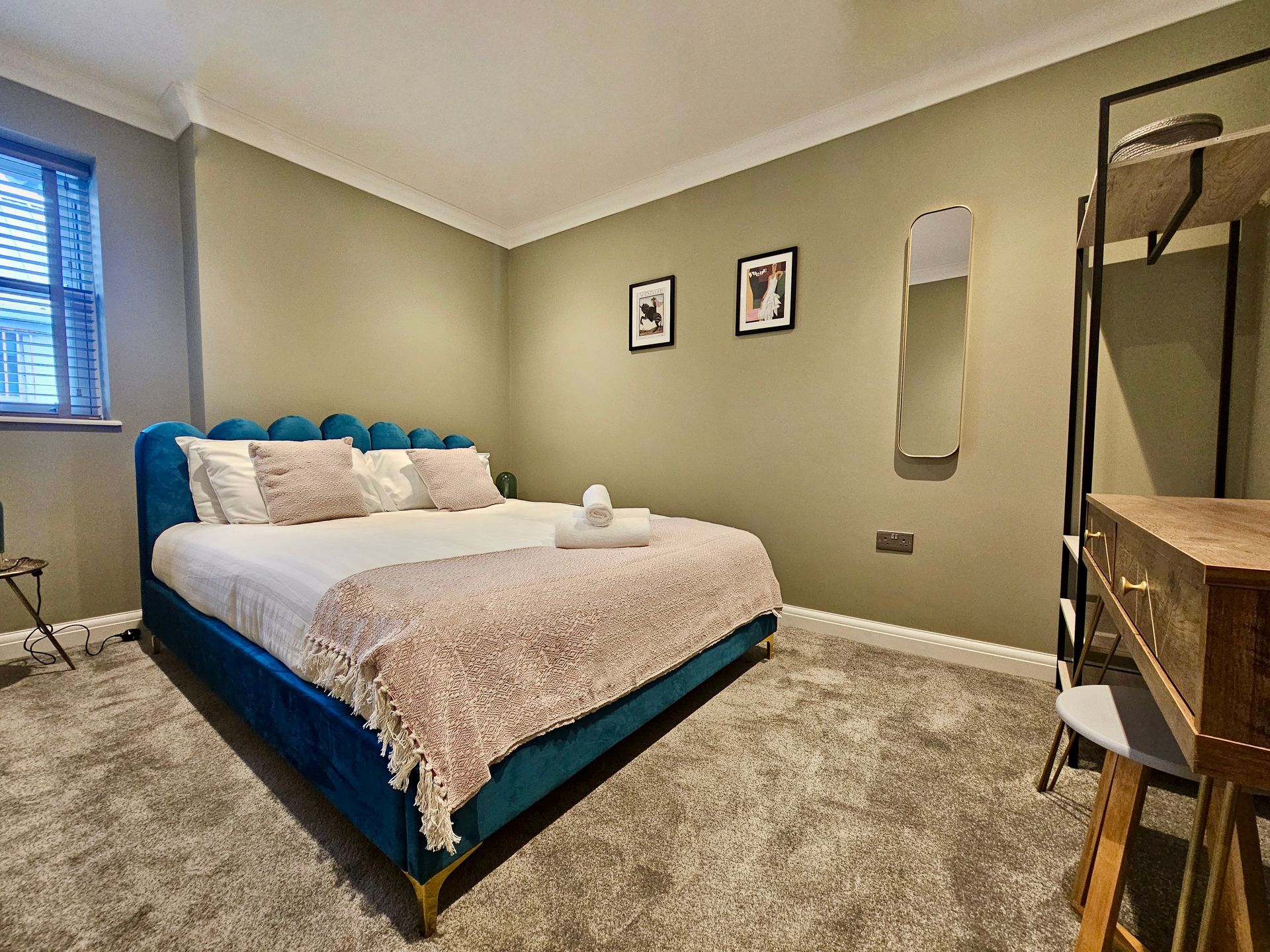 Serviced apartment, short stay accommodation in Cardiff