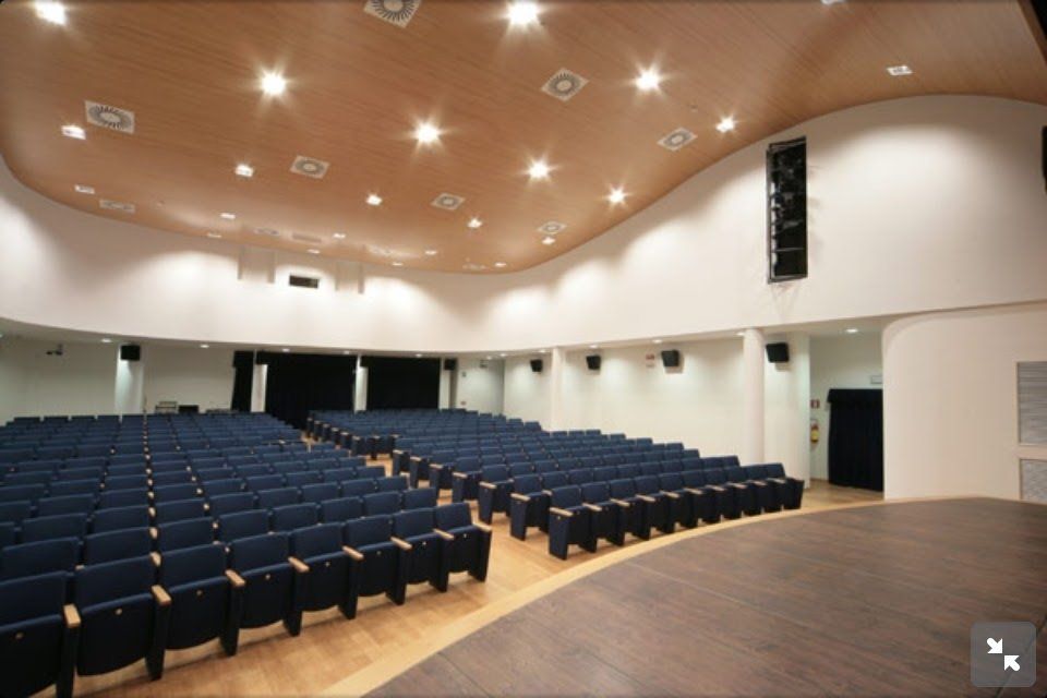 progettazione di interni per sale e teatri