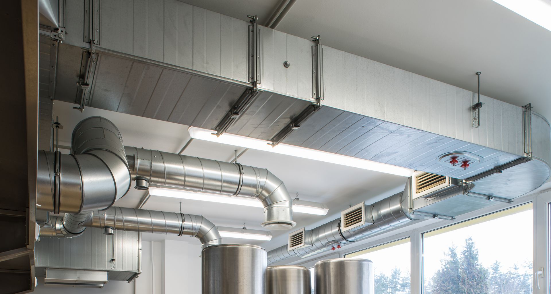 types of commercial air ducts