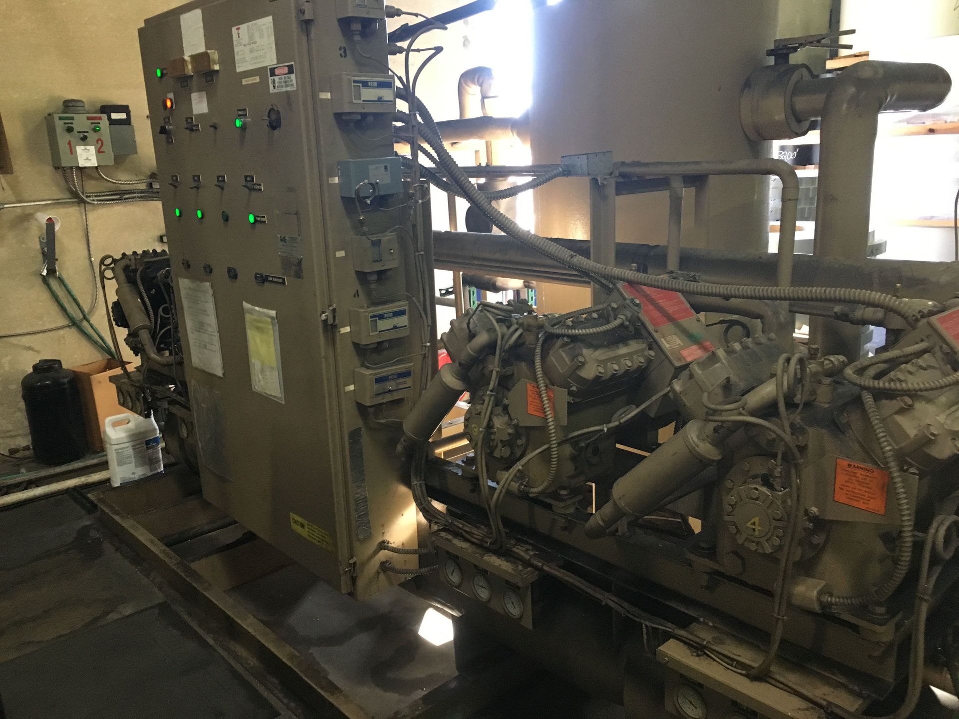 Allmetal Chiller HVAC units installed and maintained by Tom's Commercial