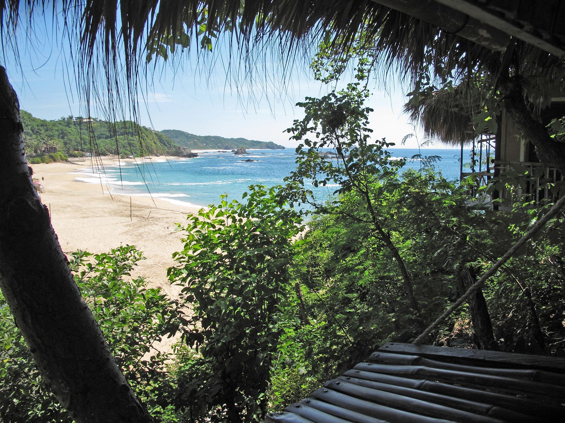 Vista de la playa desde las cabañas de posada del arquitecto