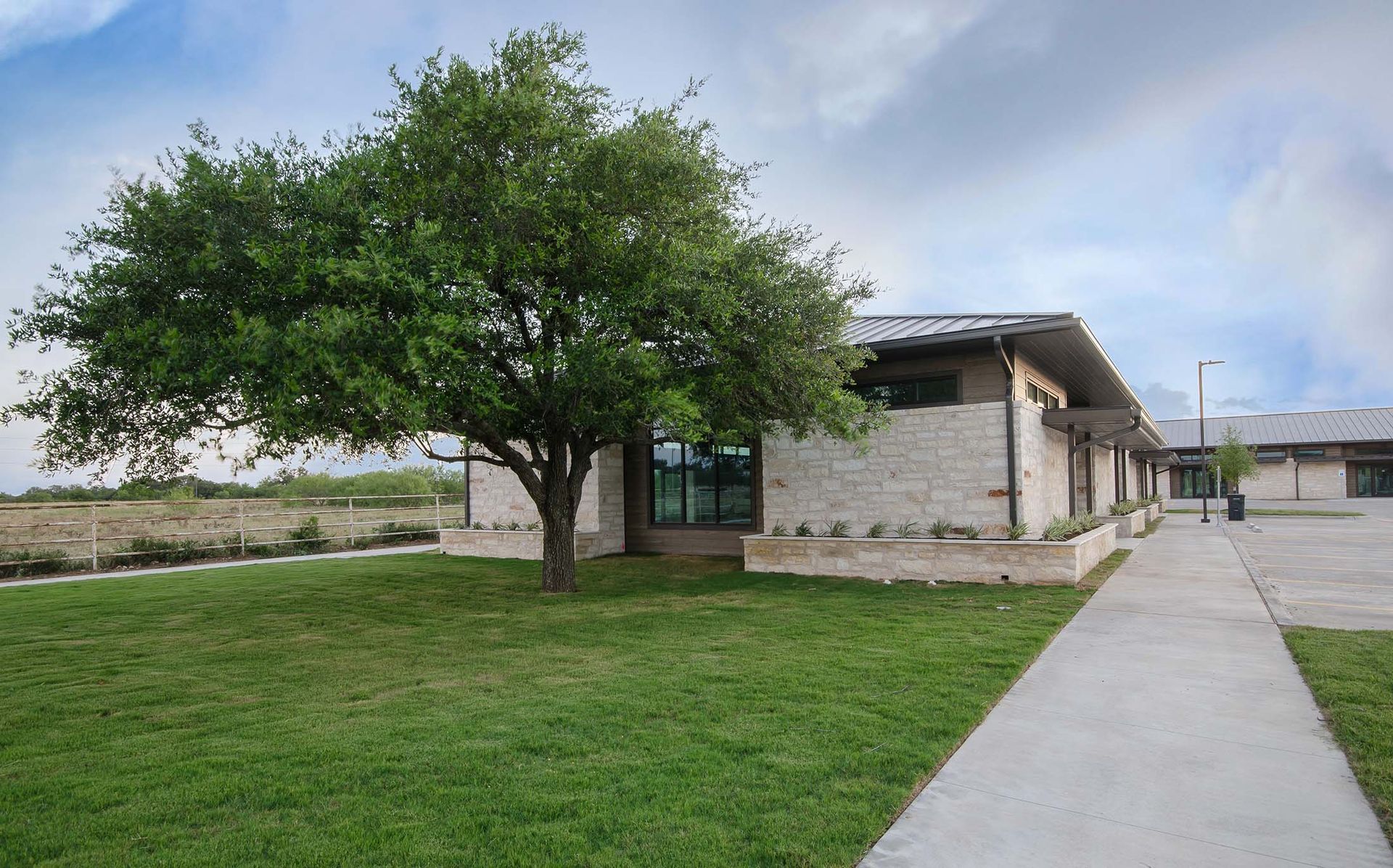 24 Belly Buda Office Park - Star Tex Realty - Buda, TX