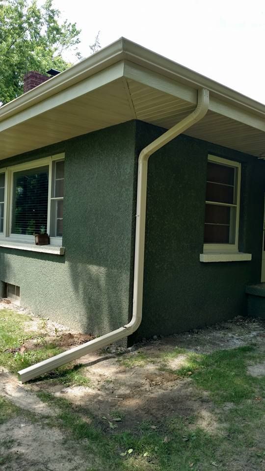 Residential Gutter Setup With Single Down Pipe – Bangor, WI – Rain Away