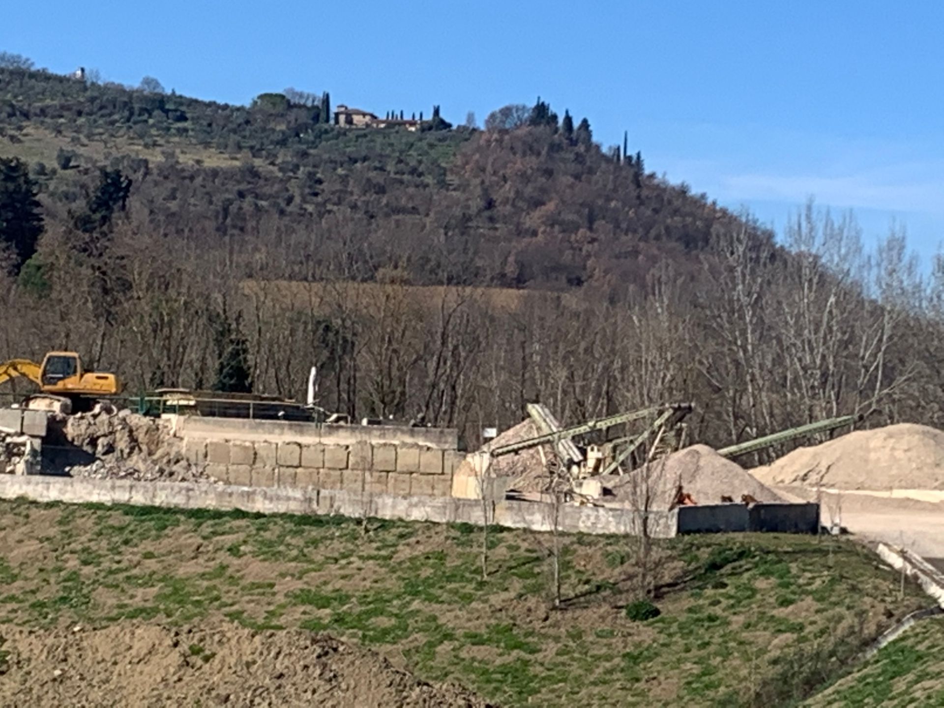 conferimento materiali da costruzione in discarica