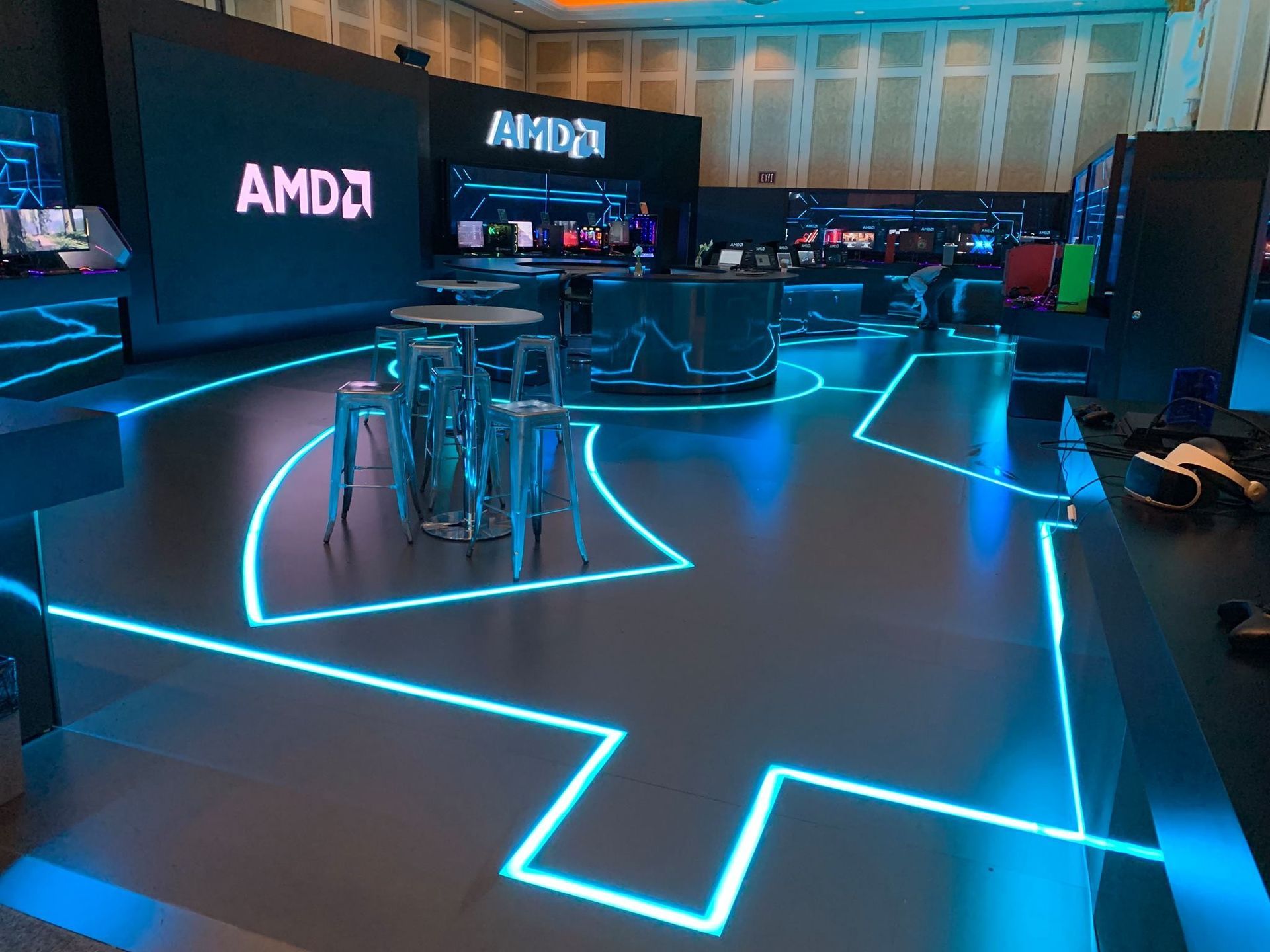 AMD Tradeshow Display with LED Lights in the Floor