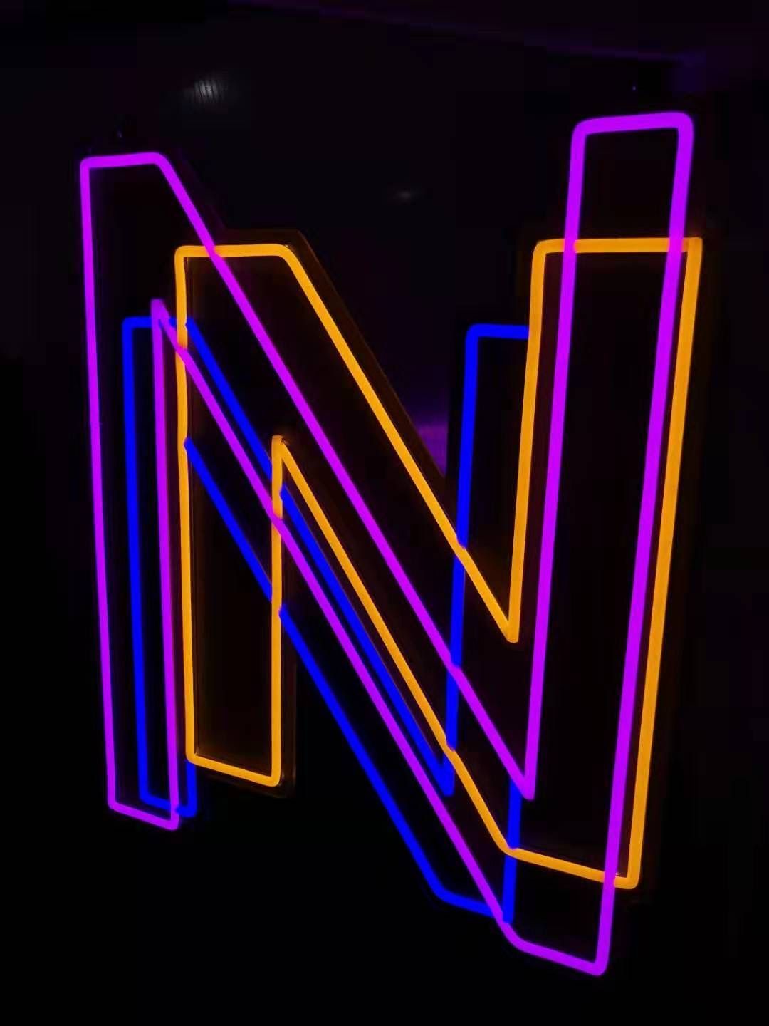 Neon N SIgn