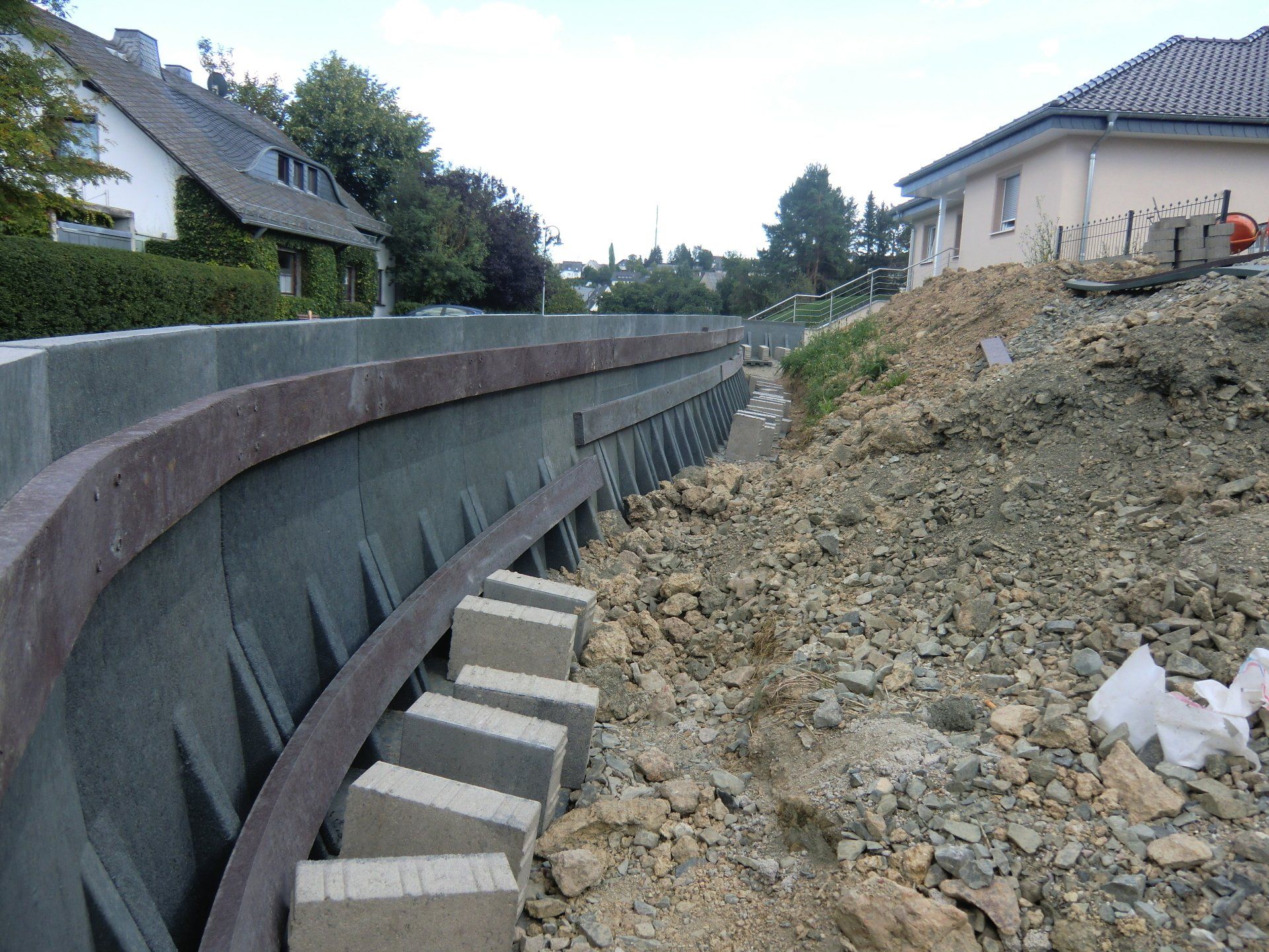 Muros de Contención en plástico reciclado