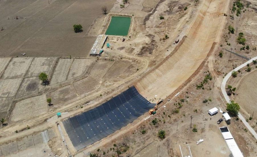 Canales con Geoceldas